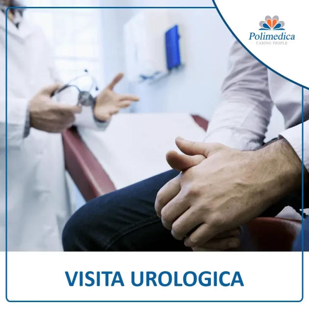 Foto, con logo di Polimedica Melfi, di un medico con uno stetoscopio in mano che parla al proprio paziente seduto sul lettino. Immagine utilizzata per la pagina Visita urologica.